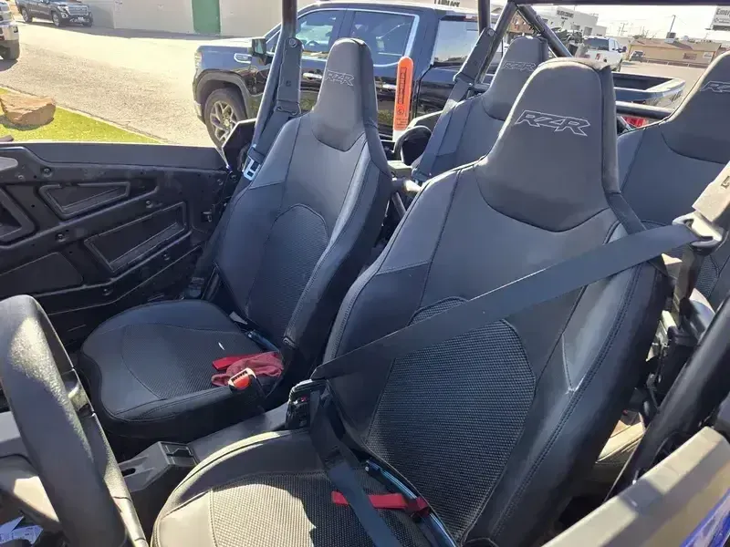 NEW 2025 POLARIS RZR XP 4 1000 ULTIMATE Image 4