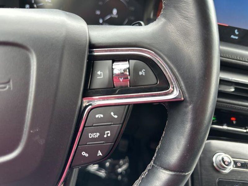 2022 Lincoln Nautilus ReserveImage 29