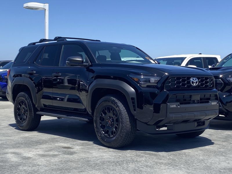 New 2025 Toyota 4Runner TRD Off Road PremiumImage 2