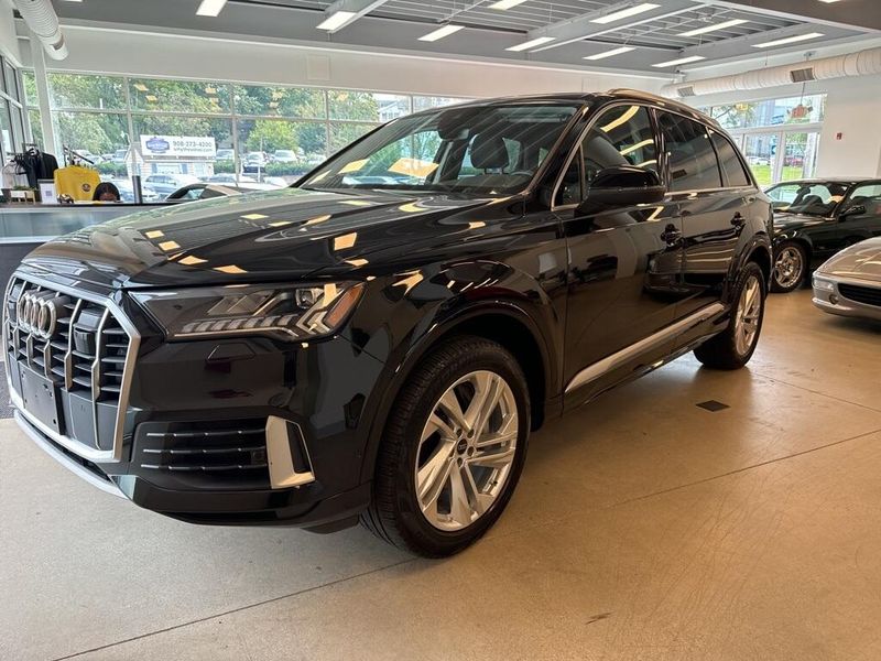 2024 Audi Q7 55 Premium PlusImage 5