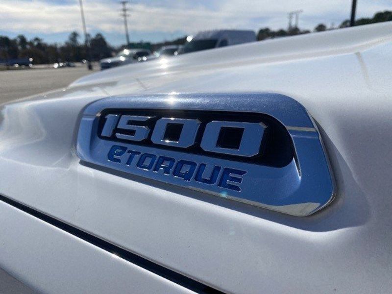 2022 RAM 1500 Lone Star Quad Cab 4x2 6