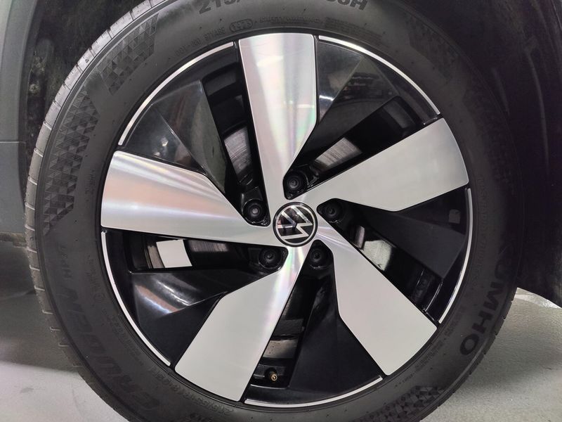 Used 2025 Volkswagen Taos S 4-Motion AWDImage 20