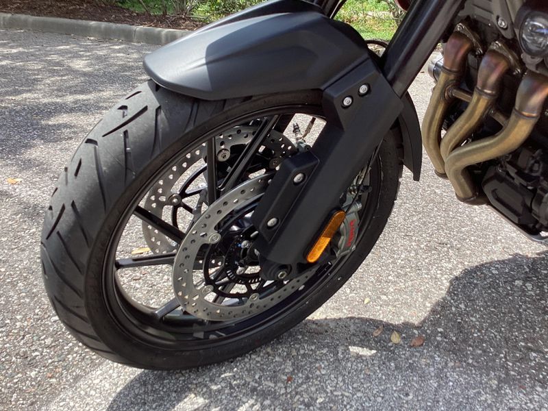 2025 Triumph Tiger 1200 GT Pro 