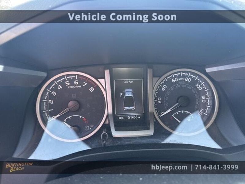 2022 Toyota Tacoma SR5Image 11