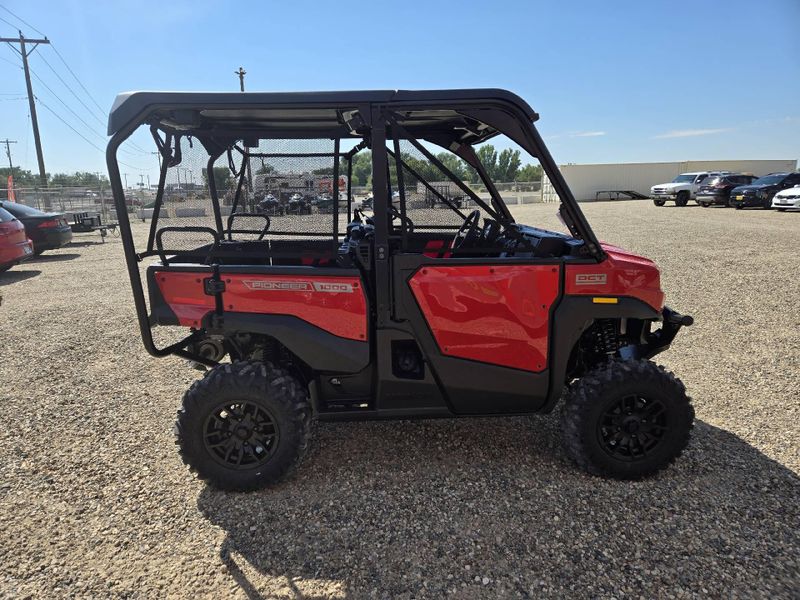 New 2026 Honda PIONEER 10005 DELUXE 