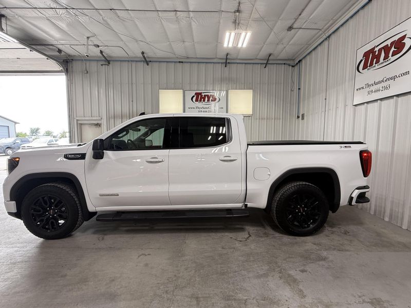 Used 2026 GMC Sierra 1500 ElevationImage 12