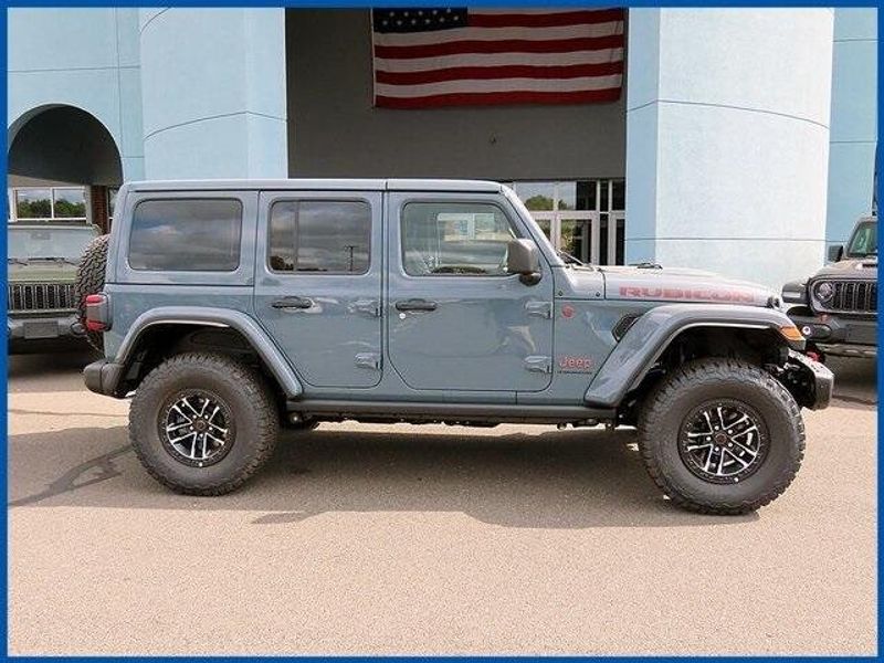 2024 Jeep Wrangler Rubicon XImage 2