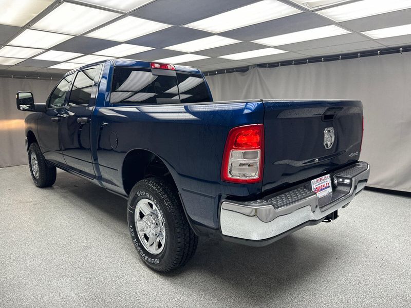 2024 RAM 2500 Tradesman Crew Cab 4x4 6