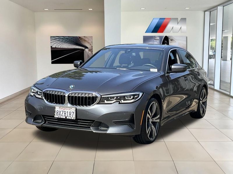 2021 BMW 3 Series 330iImage 4