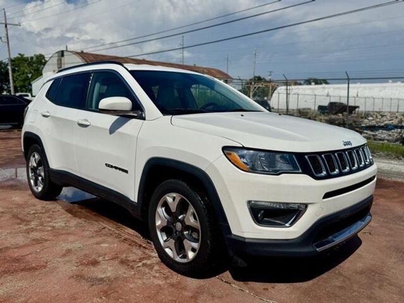 2020 Jeep Compass LimitedImage 3