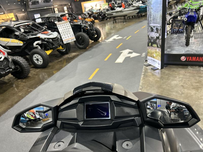 2023 Yamaha VX CRUISER  in a CARBON/TITAN exterior color. Del Amo Motorsports of Redondo Beach (424) 390-7811 delamomotorsports.com 