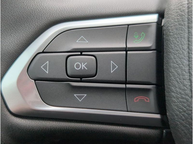 New 2026 Jeep Compass Latitude Altitude 4x4Image 24