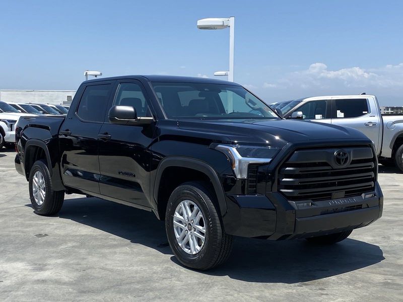 2024 Toyota Tundra SR5Image 2