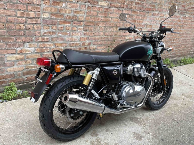 2022 Royal Enfield Twins INT650Image 5