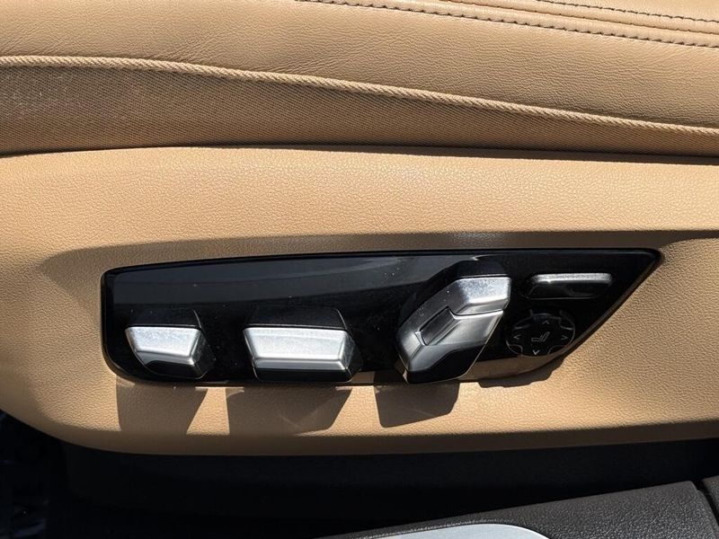 2022 BMW 7 Series 740iImage 19