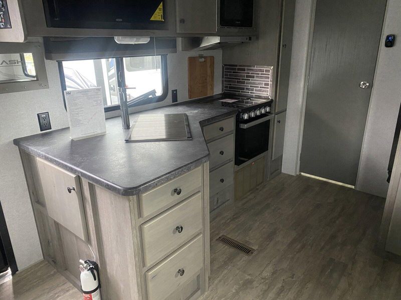 New 2025 NASH 23D Image 10