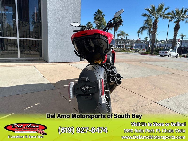 2024 Ducati DIAVEL V4  in a RED exterior color. Del Amo Motorsports of South Bay (619) 547-1937 delamomotorsports.com 