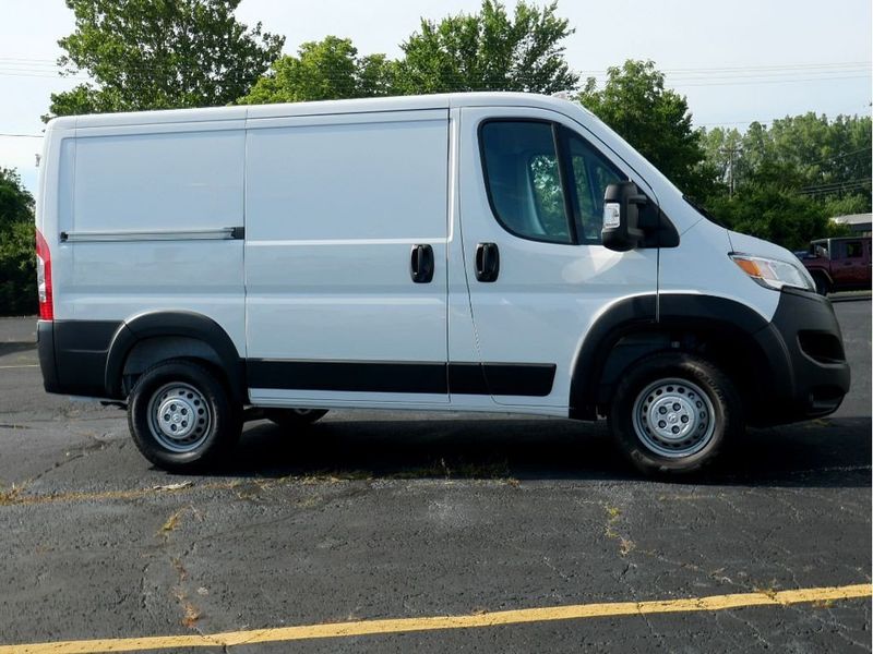 2024 RAM Promaster 1500 Tradesman Cargo Van Low Roof 118