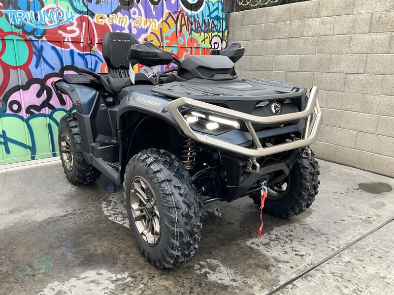 New 2026 Can-Am OUTLANDER MAX LTD 1000R DEMO Image 3