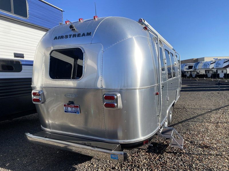 2019 AIRSTREAM FLYING CLOUD 23FB Image 3