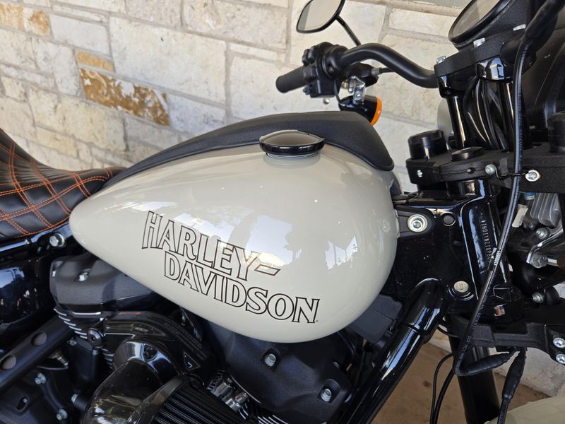 USED 2023 HARLEY SOFTAIL LOW RIDER S Image 6