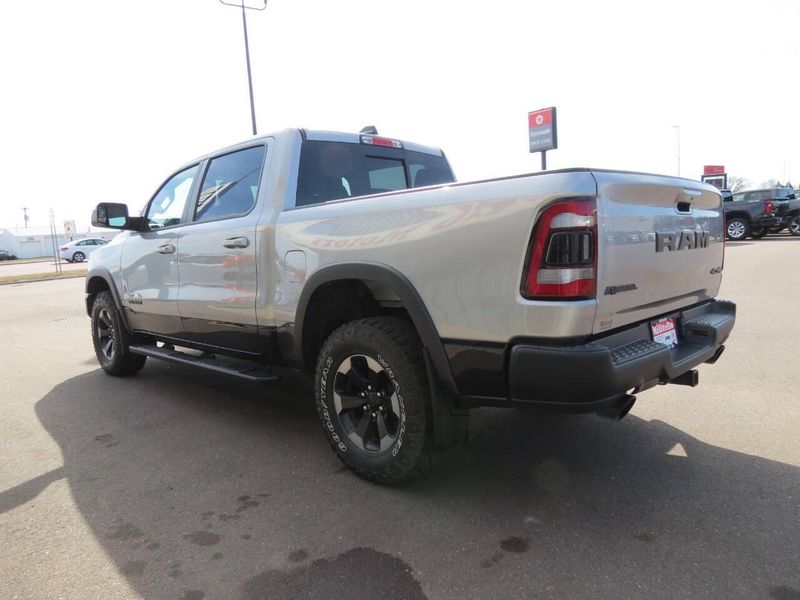 2020 RAM 1500 Rebel 4x4 4dr Crew Cab 5.6 ft. SB PickupImage 6