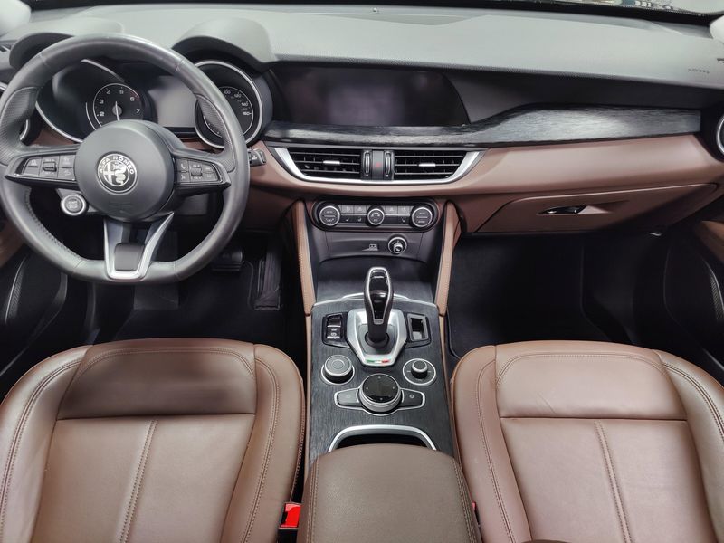 2021 Alfa Romeo Stelvio Nero AWD w/Sunroof/Activ AsstImage 21