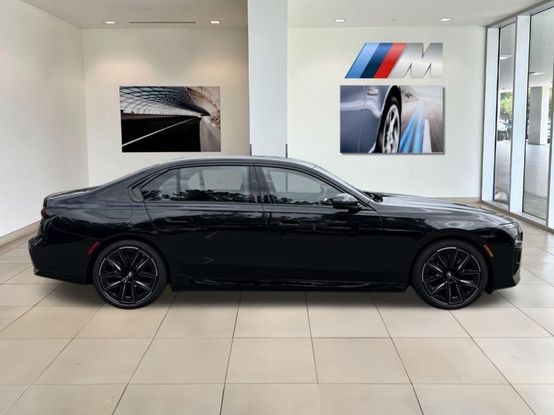 2025 BMW i7 eDrive50Image 5