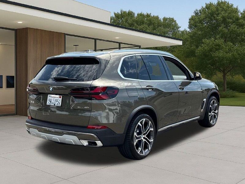 Used 2026 BMW X5 sDrive40iImage 8