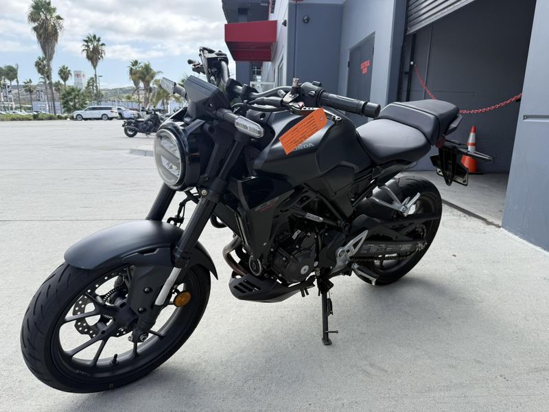 Used 2024 Honda CB300R ABS Image 6