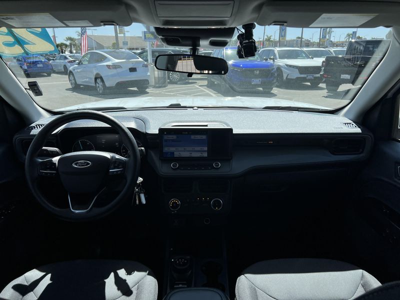 2023 Ford Maverick XLImage 18