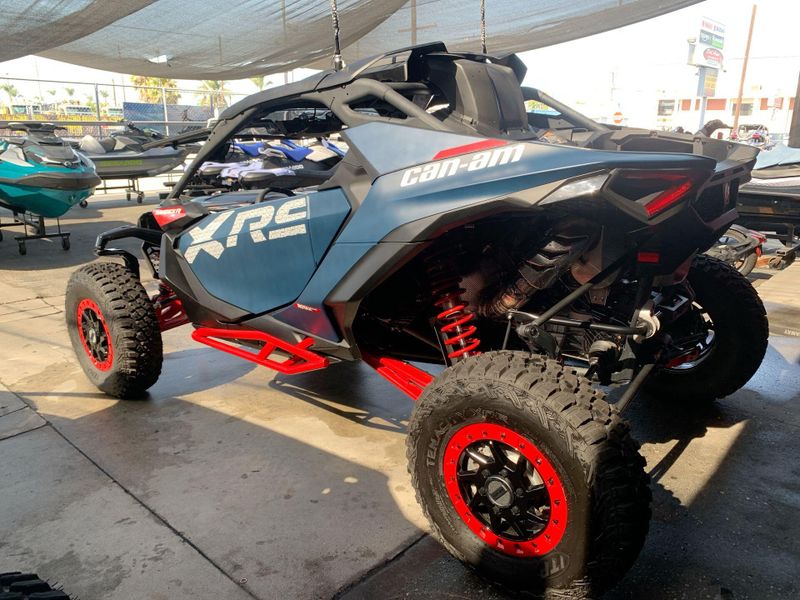 2025 Can-Am MAVERICK R X RS 999T DCT Image 12