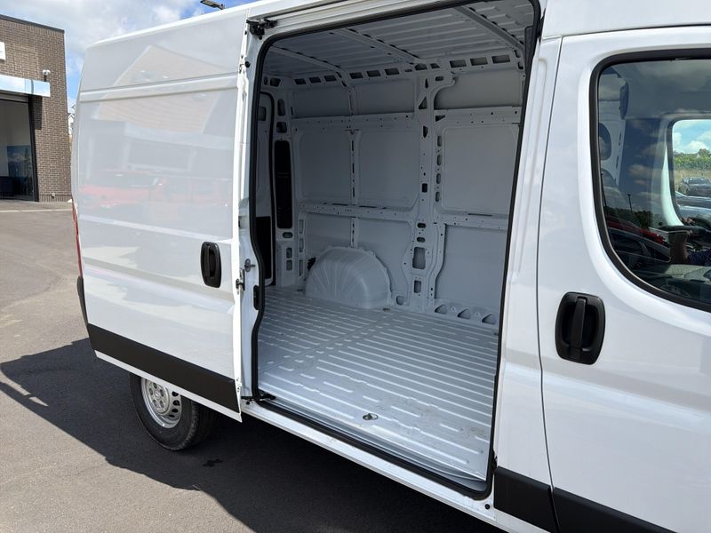 New 2026 RAM Promaster 1500 Tradesman Cargo Van High Roof 136