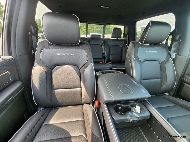 New 2025 RAM 1500 Laramie Crew Cab 4x4 5