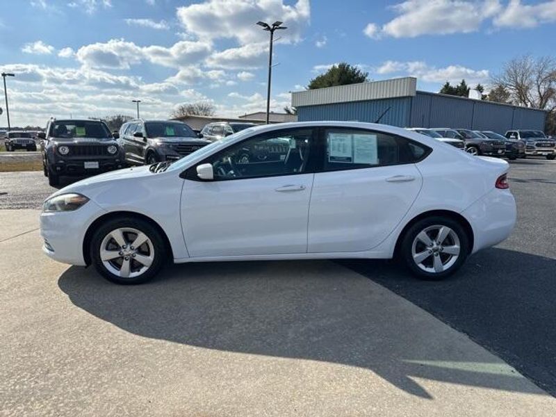 2015 Dodge Dart SXTImage 4