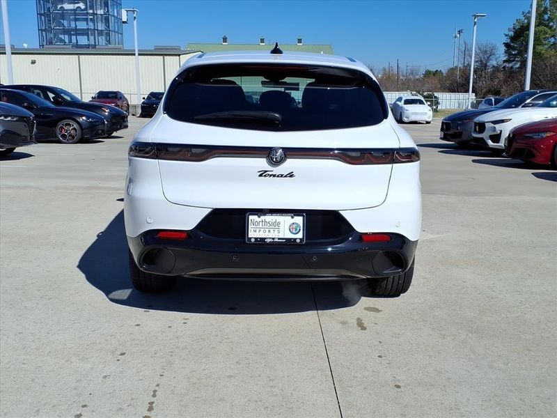 New 2026 Alfa Romeo Tonale Veloce AwdImage 8