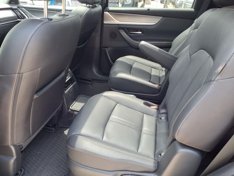 2024 Mazda CX-90 PHEV PremiumImage 15
