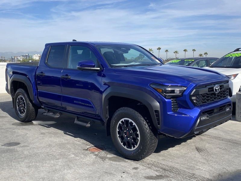 2024 Toyota Tacoma TRD Off RoadImage 2