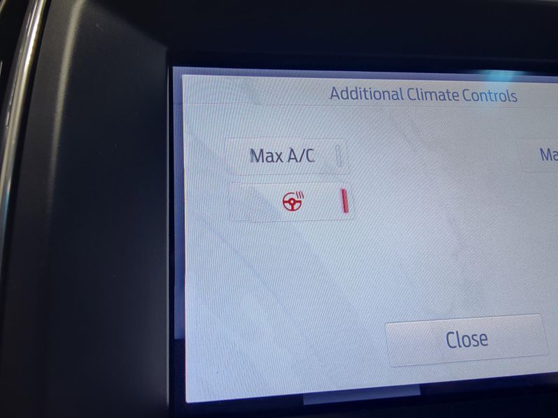 Used 2020 Ford Edge ST AWDImage 23