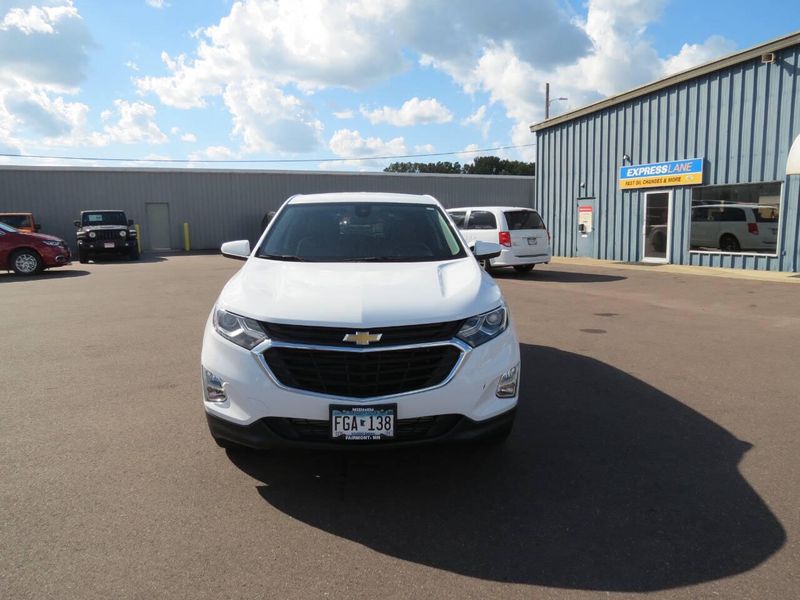 2020 Chevrolet Equinox LT 4x4 4dr SUV w/1LTImage 4