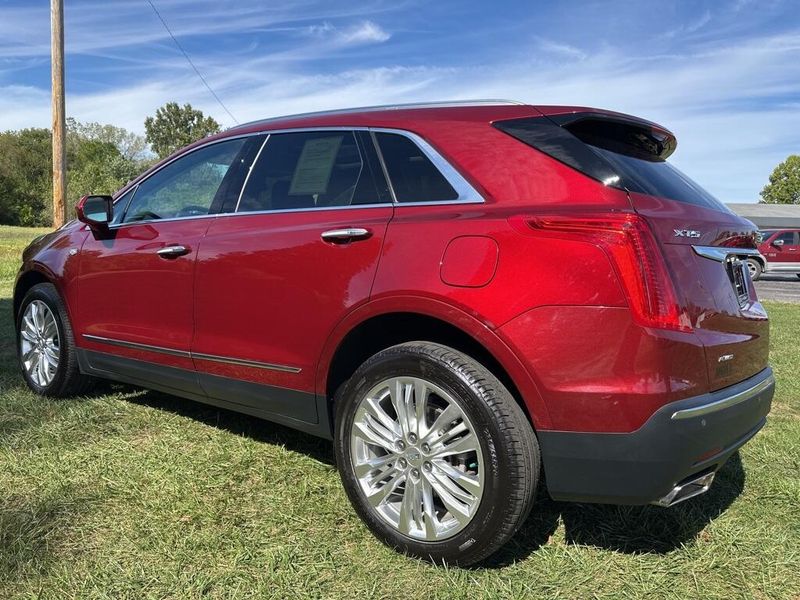 2017 Cadillac XT5 Premium Luxury photo 8
