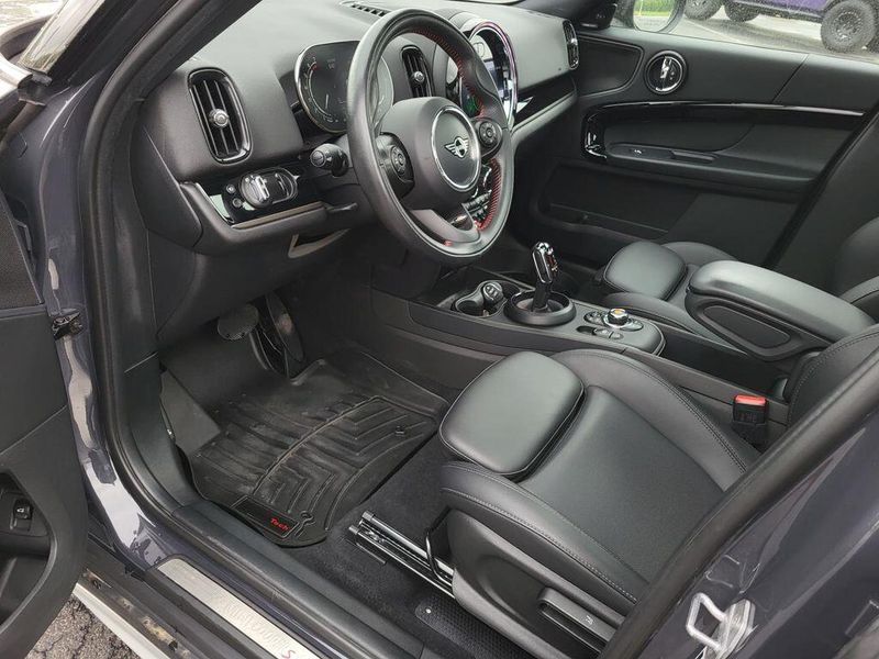 2021 MINI Countryman ClassicImage 27