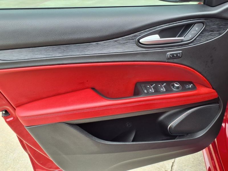 2021 Alfa Romeo Stelvio SprintImage 15