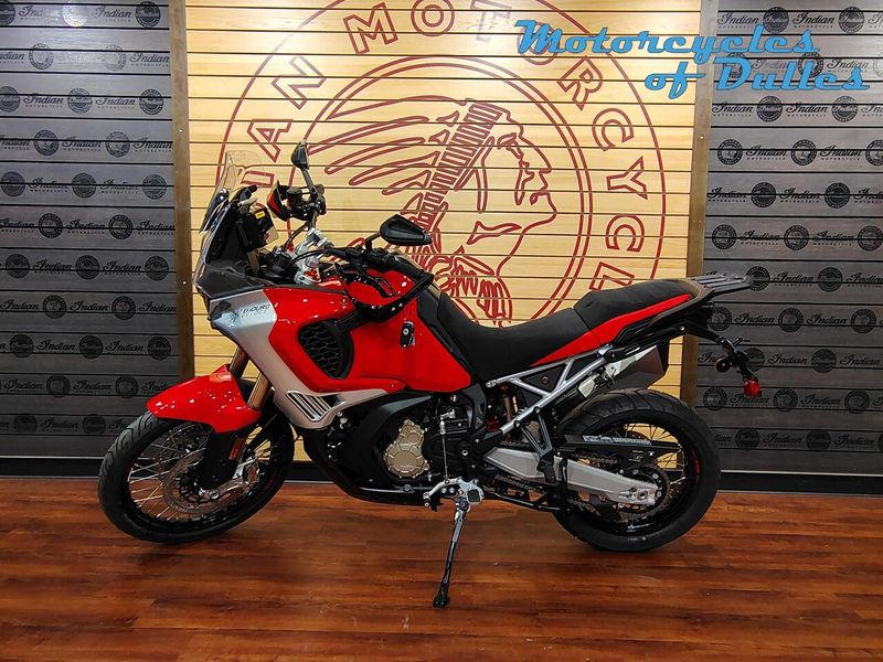 2024 MV Agusta Enduro Veloce Image 5