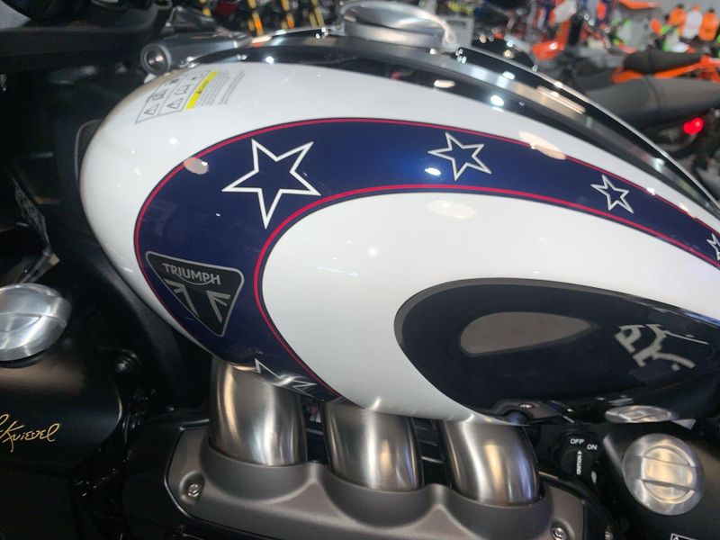 New 2025 Triumph ROCKET 3 GT EVEL KNIEVEL EDITION Image 21