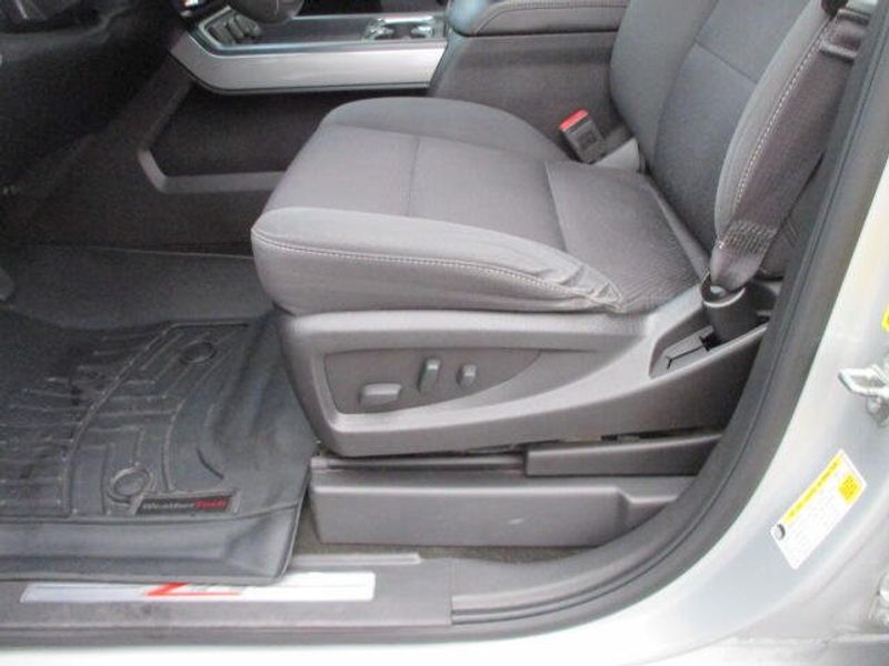 Used 2017 Chevrolet Silverado 1500 LTImage 14