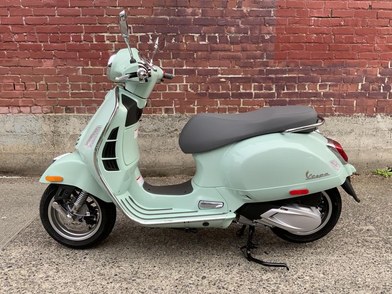 New 2027 Vespa GTS 310 