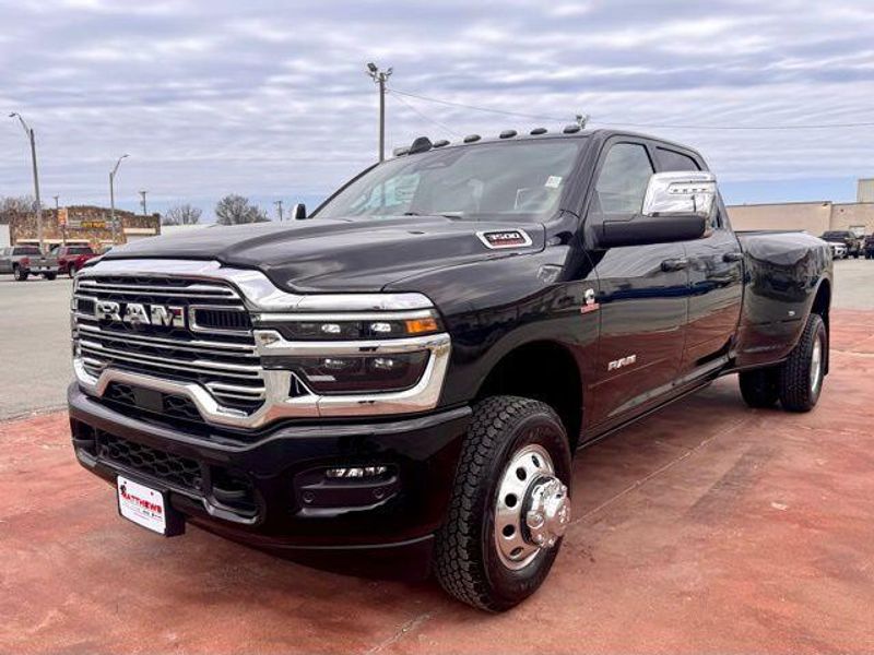 New 2026 RAM 3500 Laramie Crew Cab 4x4 8