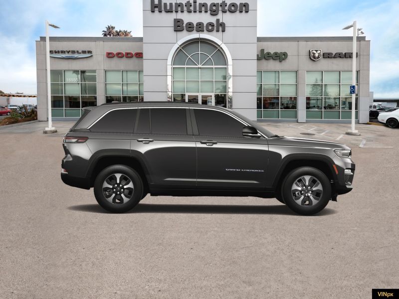 2023 Jeep Grand Cherokee 4xe Base 4x4 in a Baltic Gray exterior color and Global Blackinterior. BEACH BLVD OF CARS beachblvdofcars.com 
