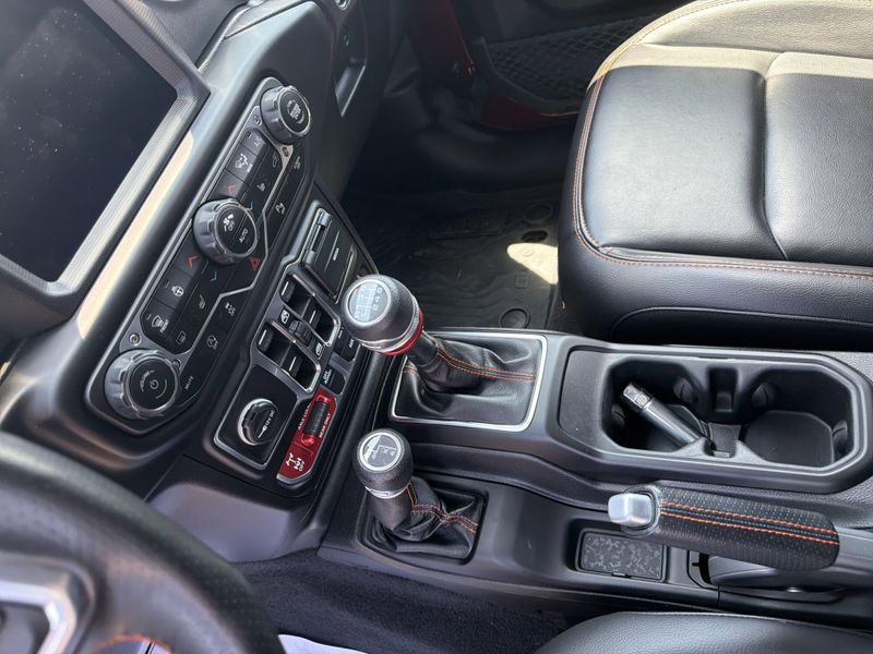 Used 2021 Jeep Gladiator MojaveImage 43